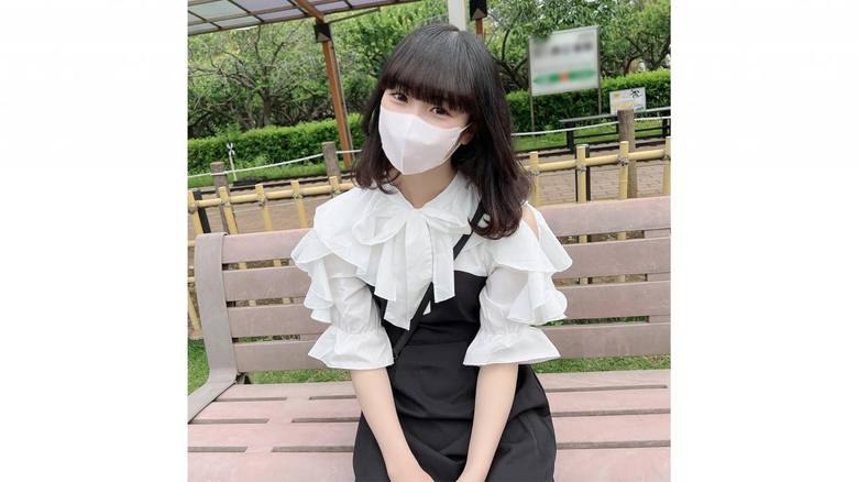 FC2PPV-4502602 ถ่ายภาพครั้งแรก…