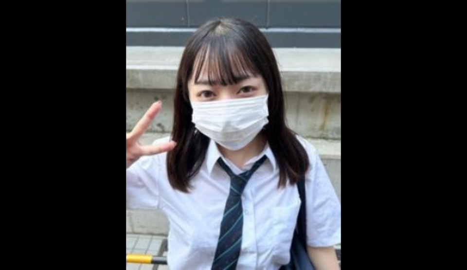 FC2PPV-4528563 แตกครั้งแรกสำหร…